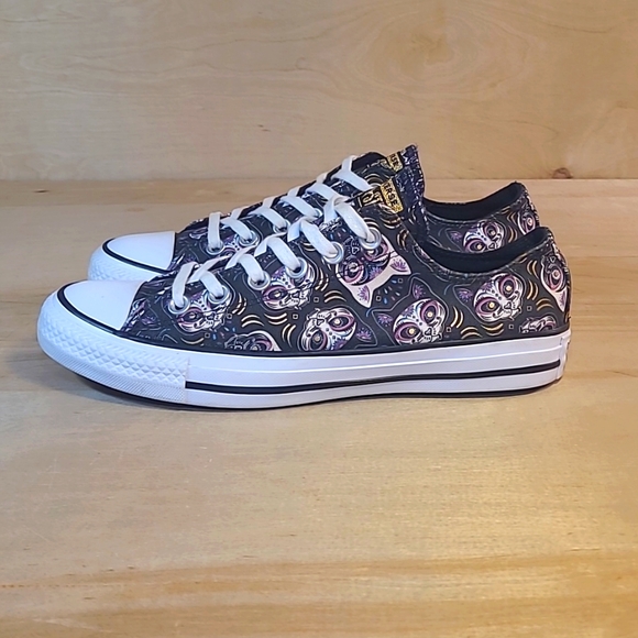 Converse Chuck Taylor All Star Sugar Skull Cats Print Unisex Shoes - Picture 5 of 10